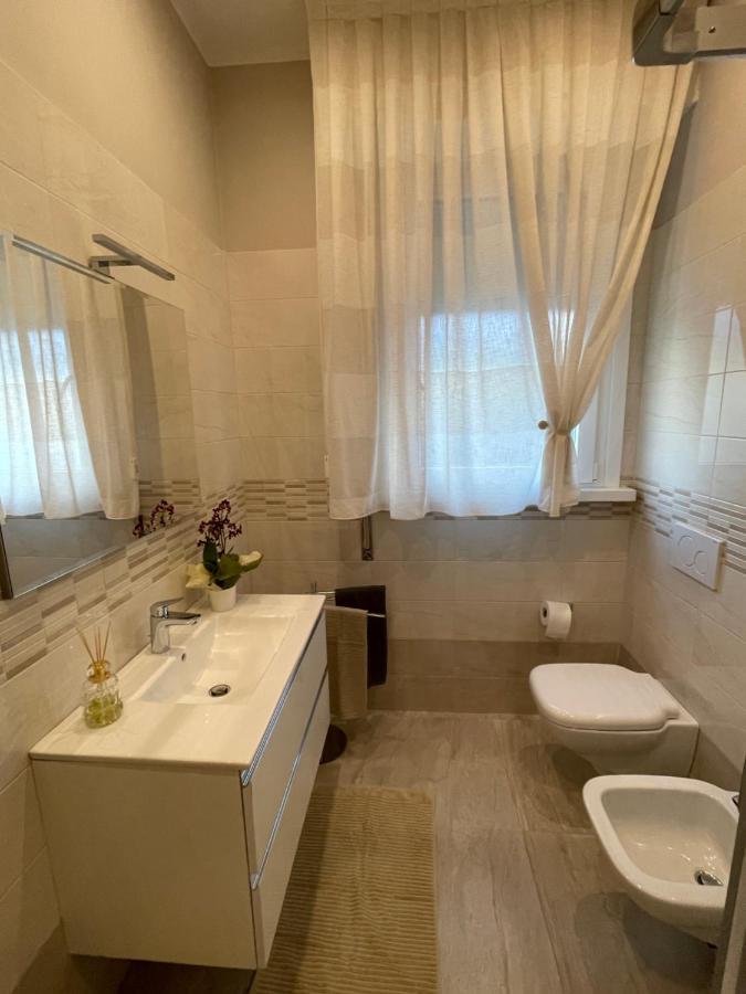 Casa Lia 47 Apartment Viareggio Luaran gambar